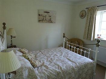 The Old Manor House Hotel Уеймут Екстериор снимка